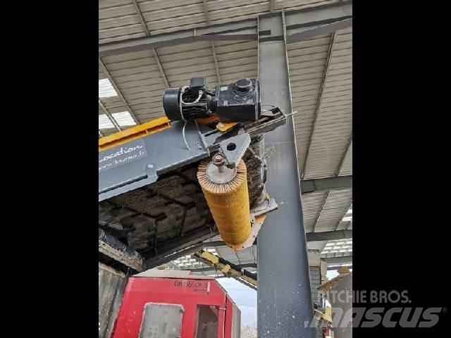 Screenpod TFS1400 Crushers