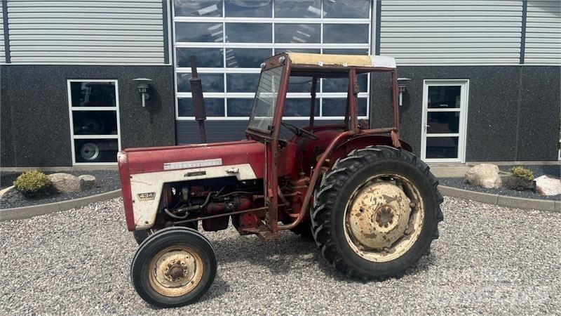 IH 434 Tractors