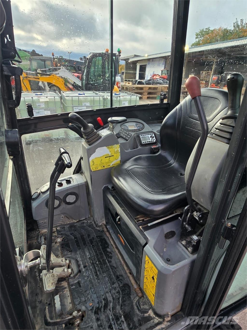 Bobcat E17 Crawler excavators