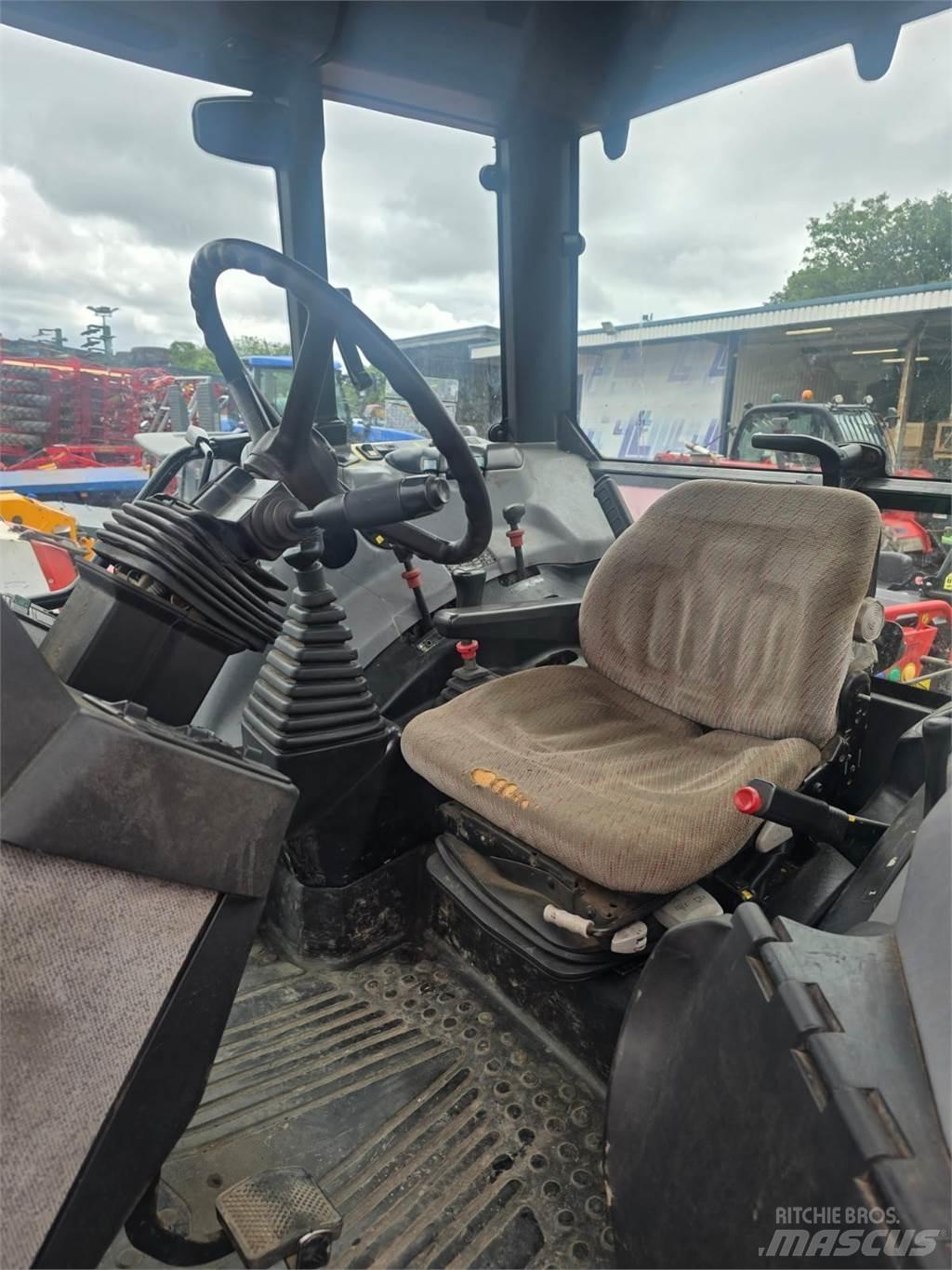Case IH CS150 Tractors