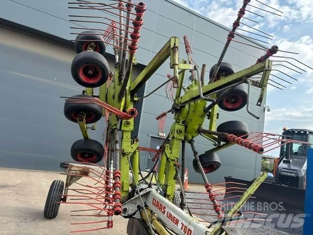 CLAAS Liner 780 Rakes and tedders