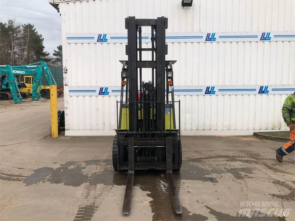 Clark CMP230L Construction - Others