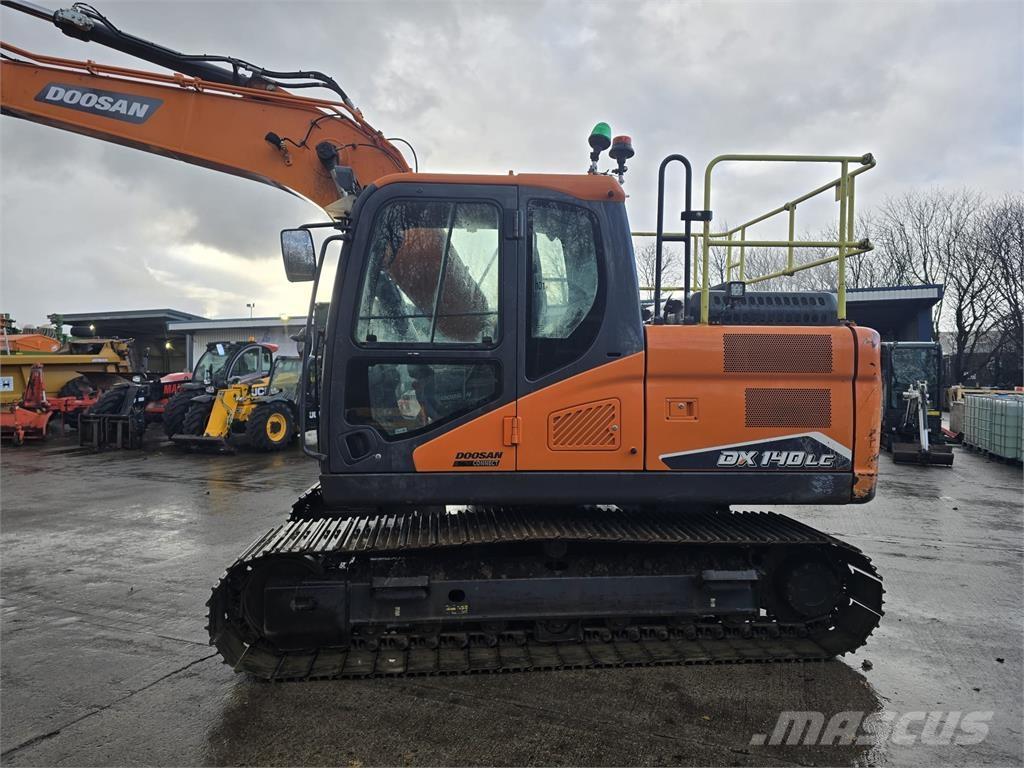 Develon DX140LC-7 Crawler excavators