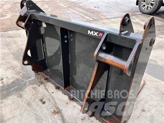 Quicke Muck Grab Silo unloading equipment