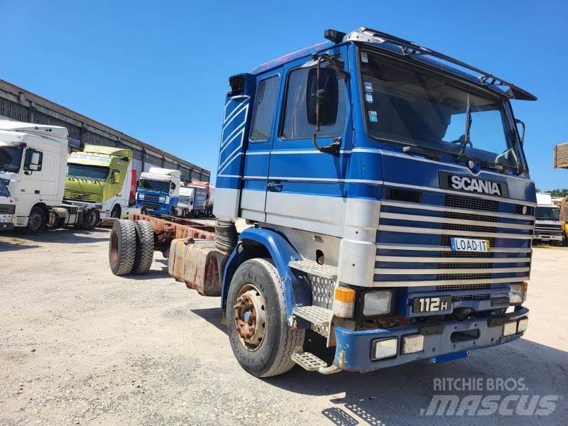 Scania 112H Chassis Cab trucks