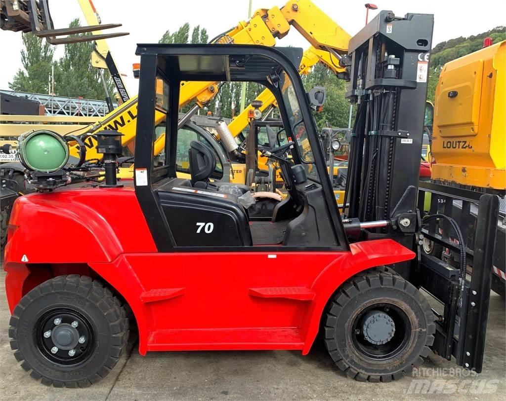  LWM FY70 Forklift trucks - others
