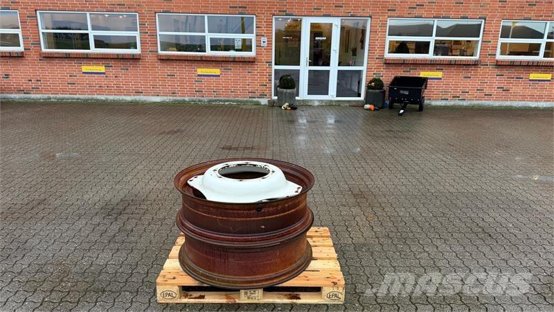 GKN 10X36 Tyres, wheels and rims