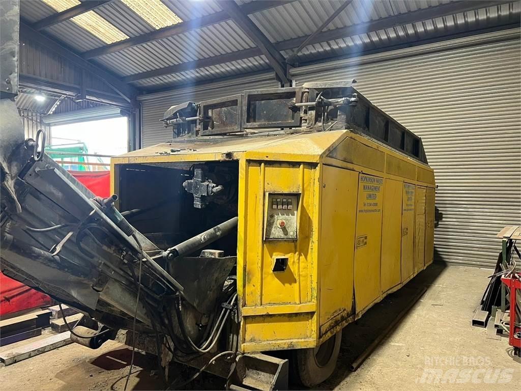  633 Waste Shredders