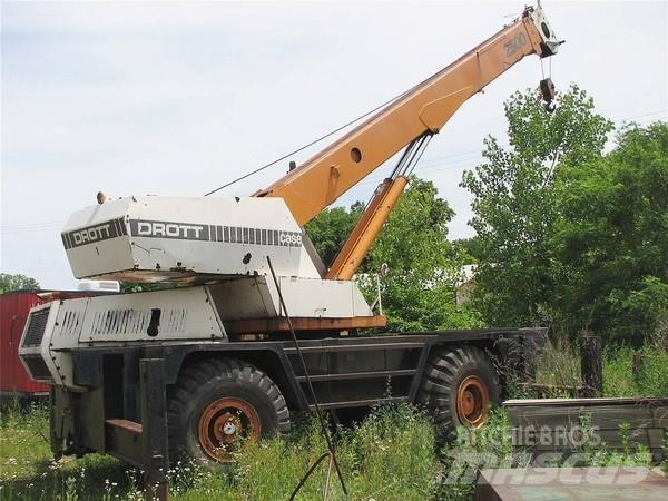 Drott 2500 All terrain cranes