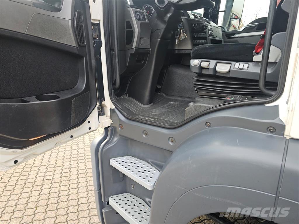 MAN TGS 26.500 6X2-4 Container Frame trucks