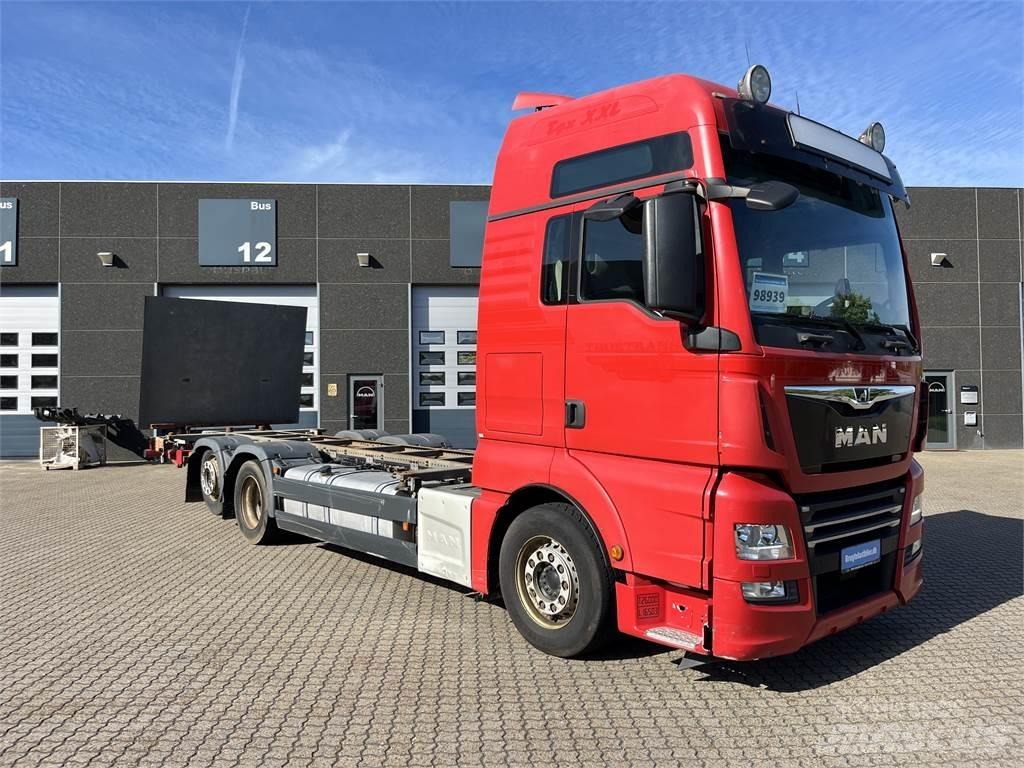 MAN TGX 26.500 6x2 Container Frame trucks