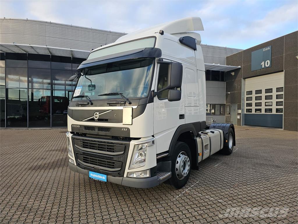 Volvo FM450 Tractor Units