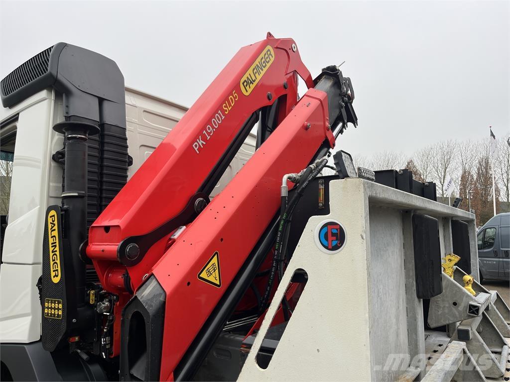 Volvo FM500 Vehicle transporters