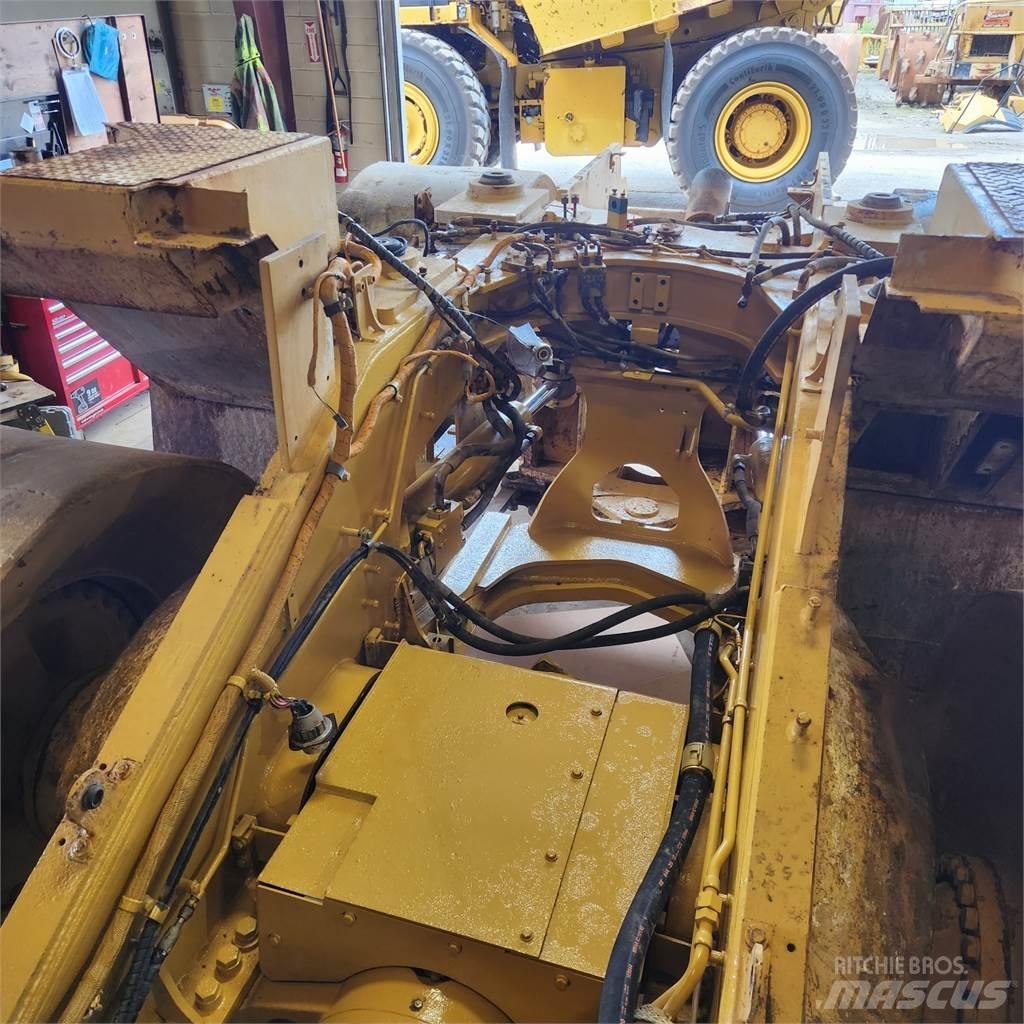CAT 826H Construction - Others