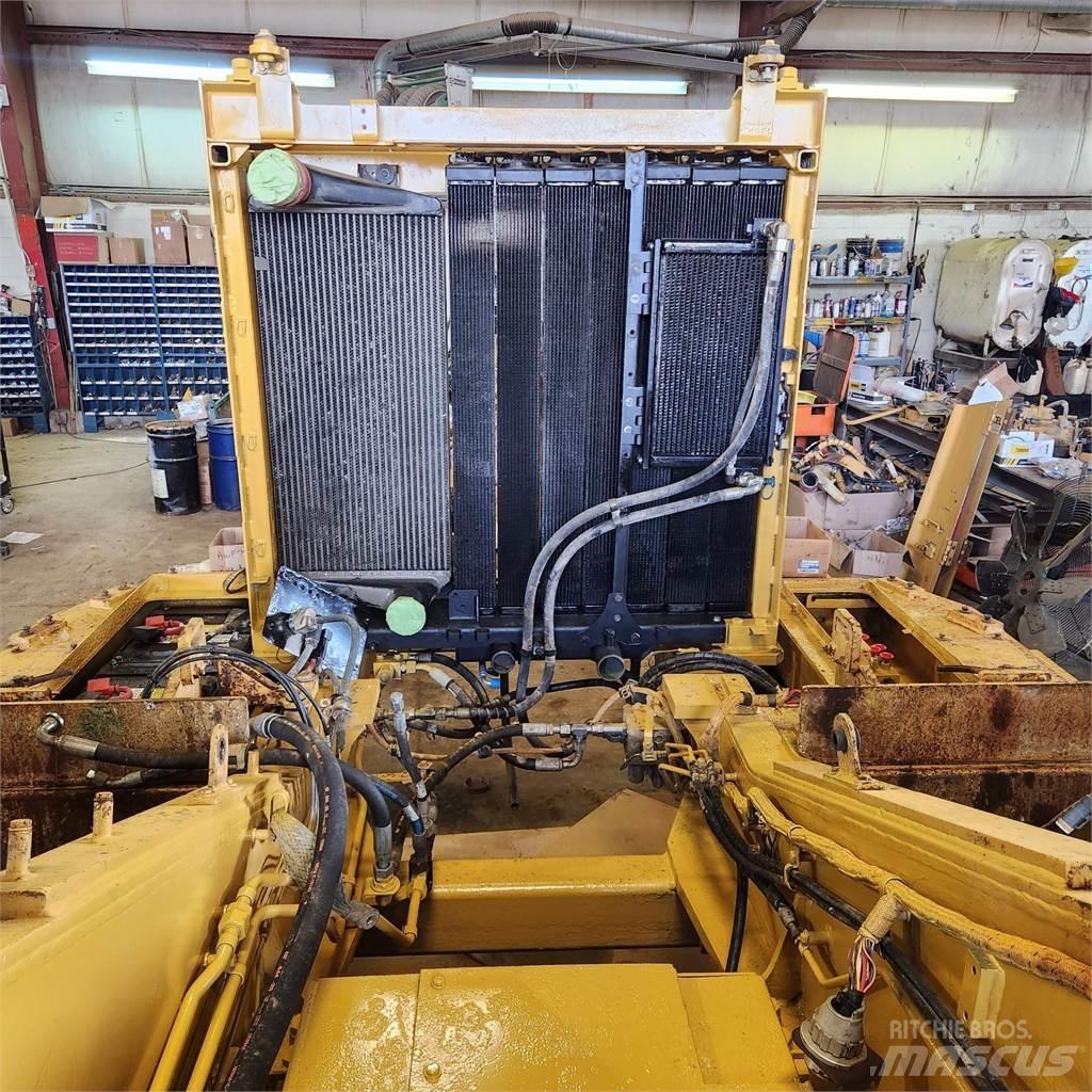CAT 826H Construction - Others