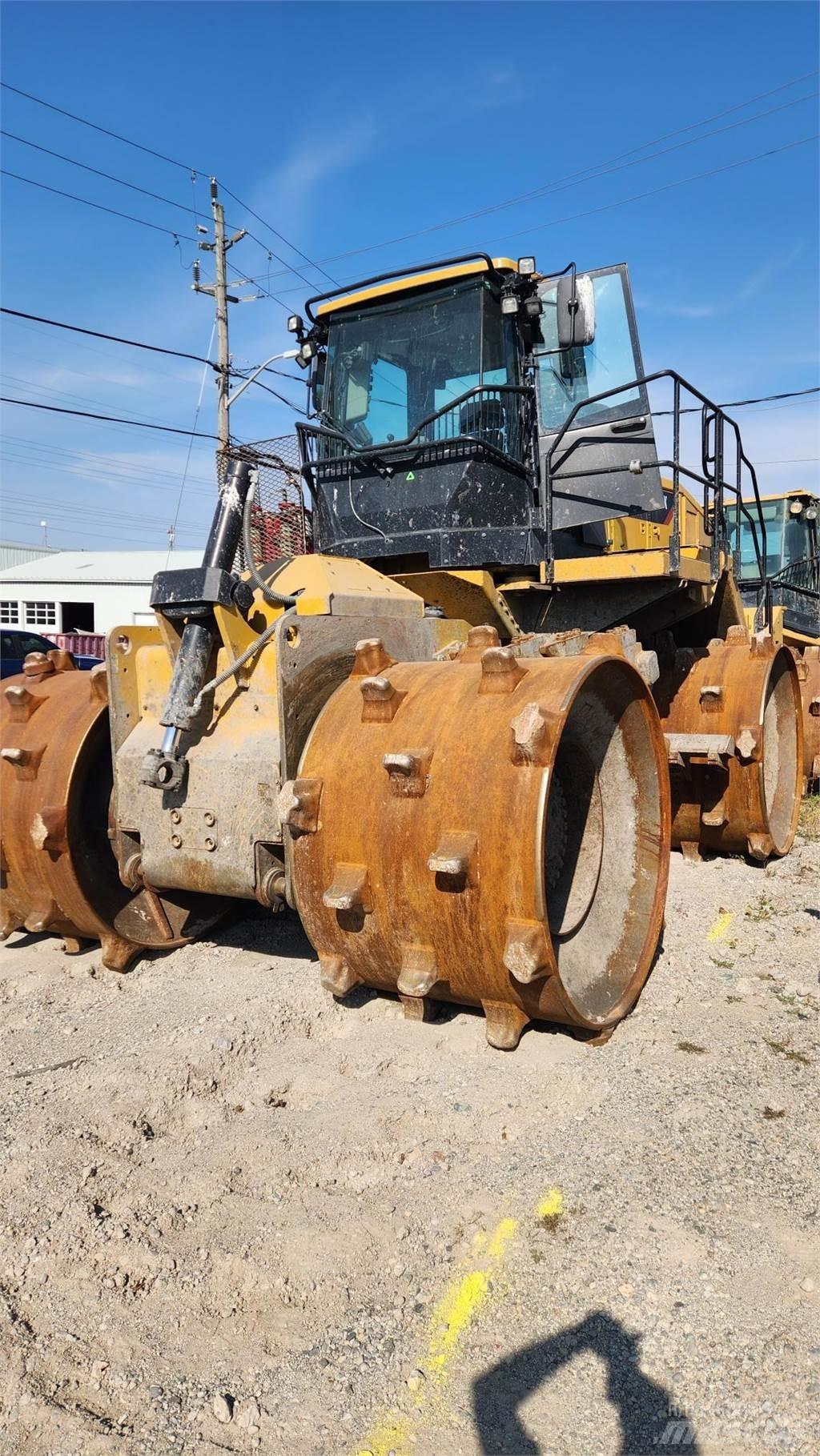 CAT 826K Construction - Others
