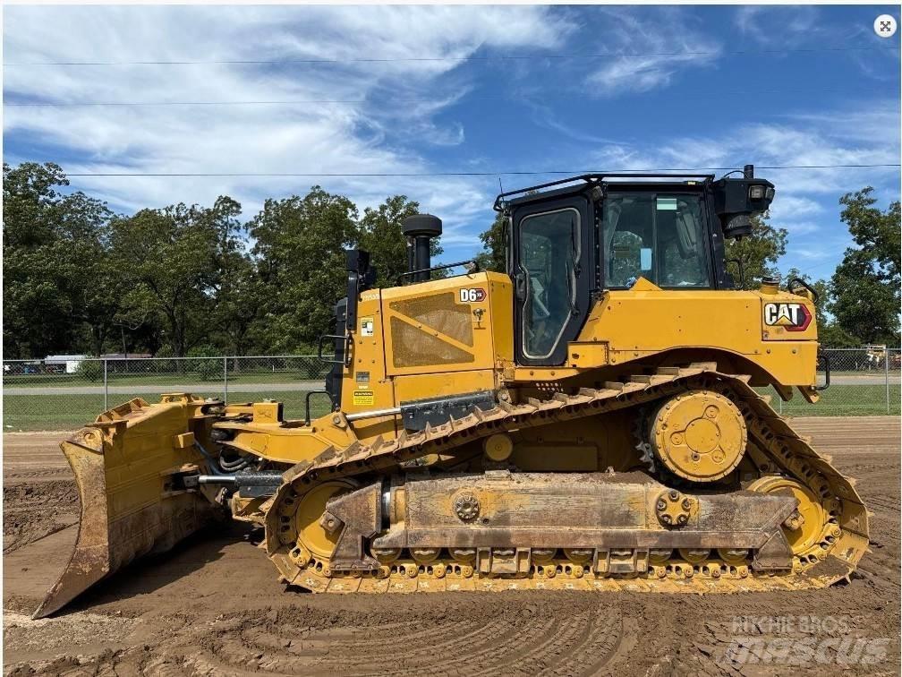 CAT D6 XE LGP Crawler dozers