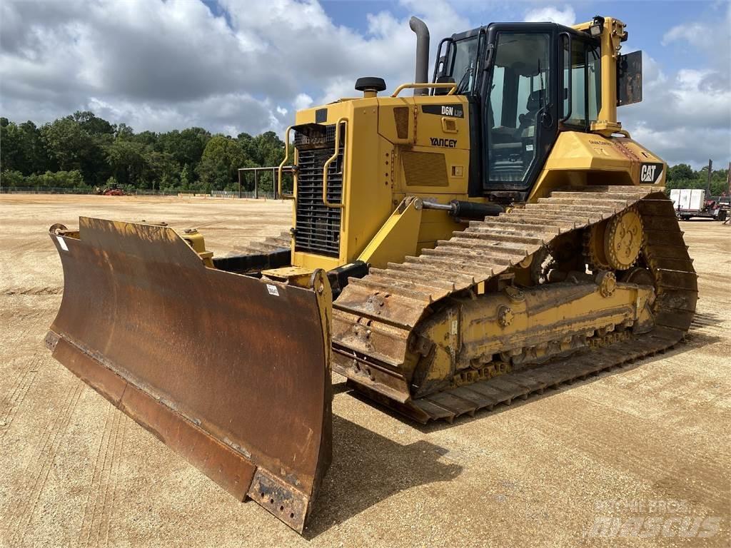 CAT D6N LGP Crawler dozers
