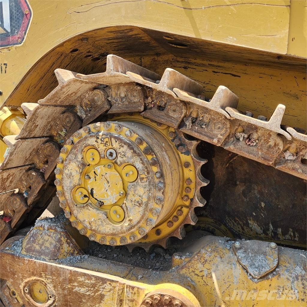 CAT D8T WH Crawler dozers