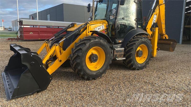 JCB 4CX Backhoe loaders