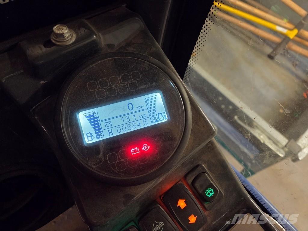 Multione 5.2K Mini loaders