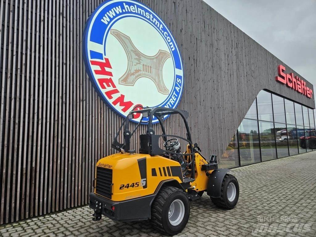 Schäffer 2445S Mini loaders