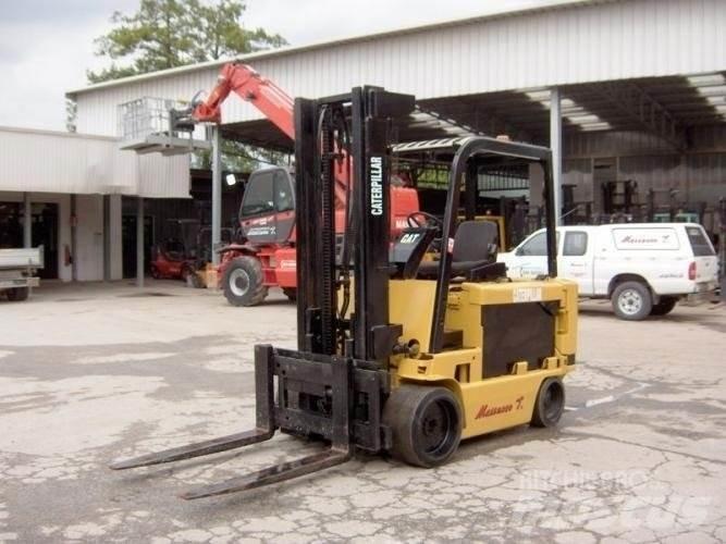 CAT M100D Electric forklift trucks
