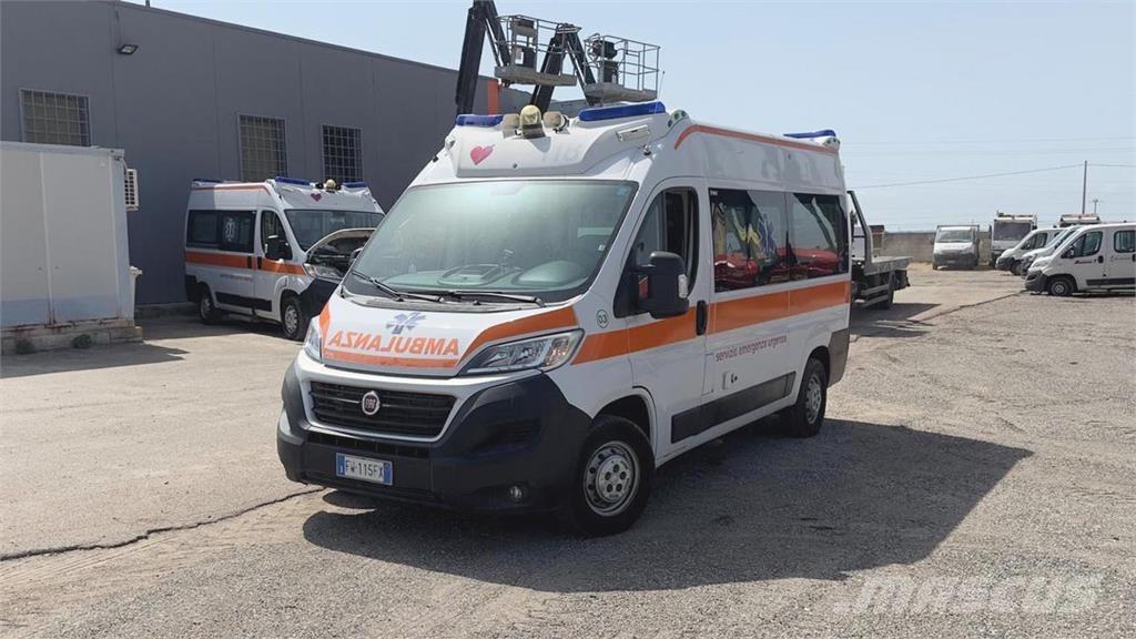 Fiat DUCATO AMBULANZA Other trucks