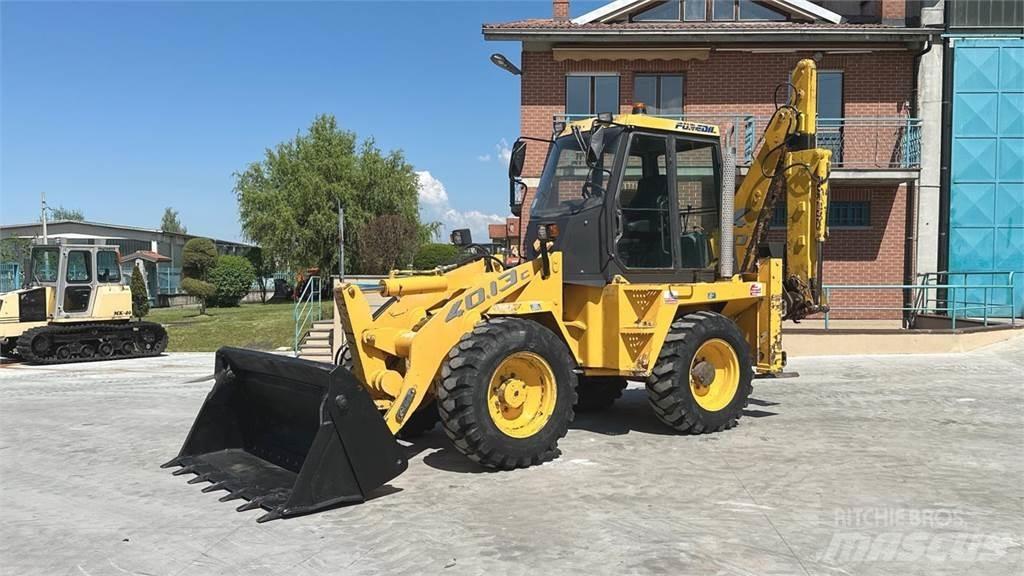 Foredil 40-13 4x4 Backhoe loaders