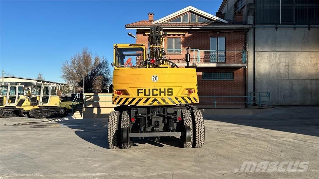 Fuchs MHB 230 ZW 4x4 Wheeled excavators