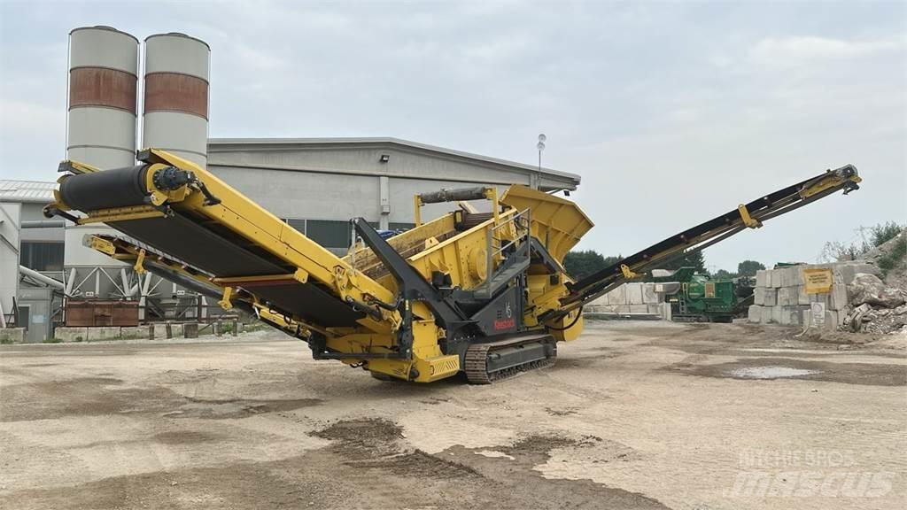 Keestrack K5H Waste sorting equipment