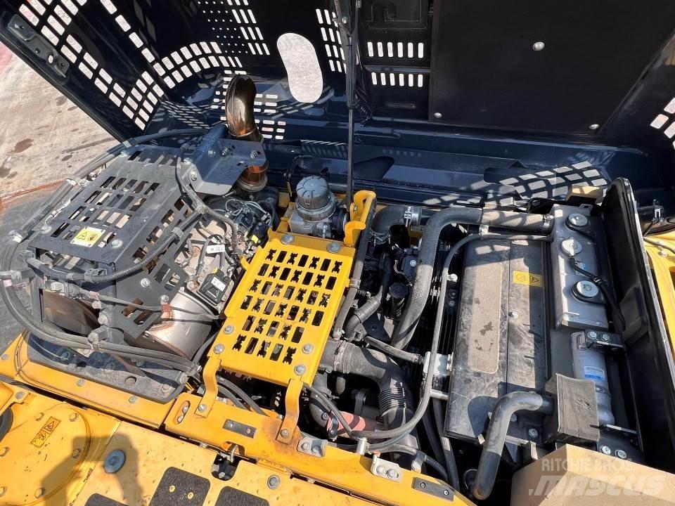 Komatsu PC210N LC-8 Crawler excavators