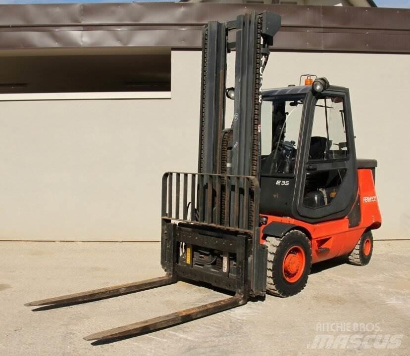 Linde E35P Electric forklift trucks