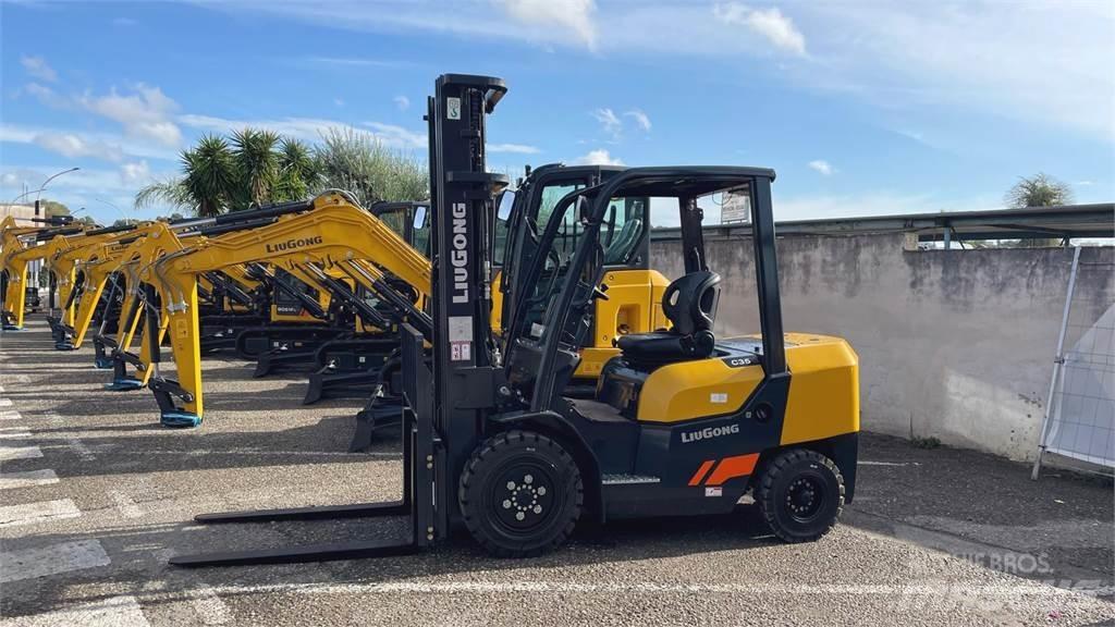LiuGong CLG2035H Diesel trucks