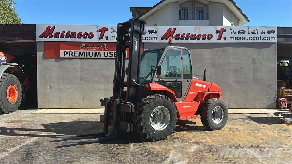 Manitou M50-4 4x4 Rough terrain trucks