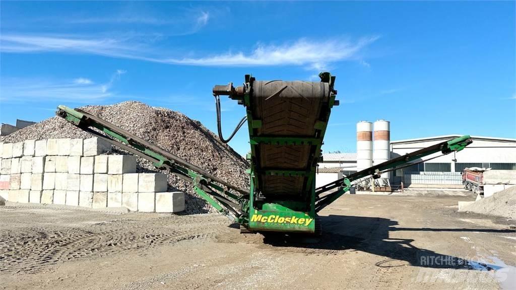 McCloskey R70 Waste sorting equipment