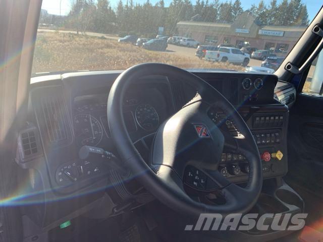 International HX Tractor Units