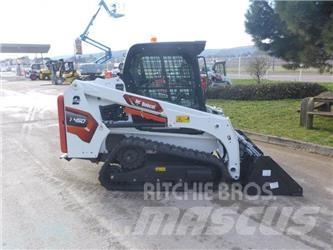 Bobcat T450 Mini loaders