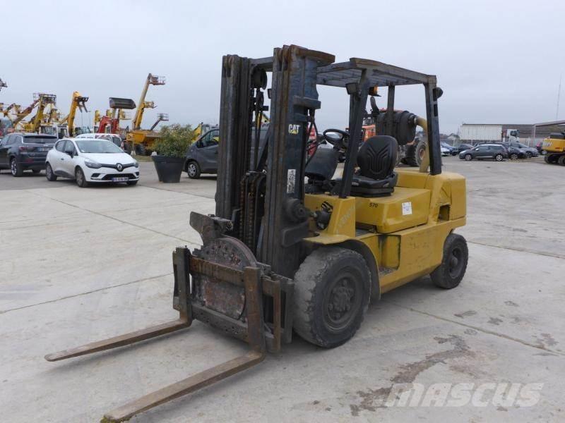 CAT DP 40 K Material Handling - Others