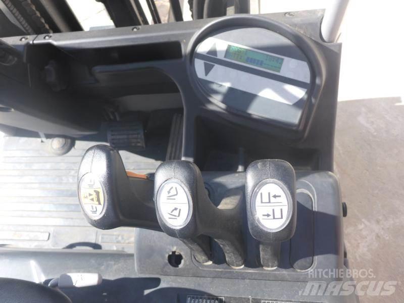 Still RX50 Forklift trucks - others