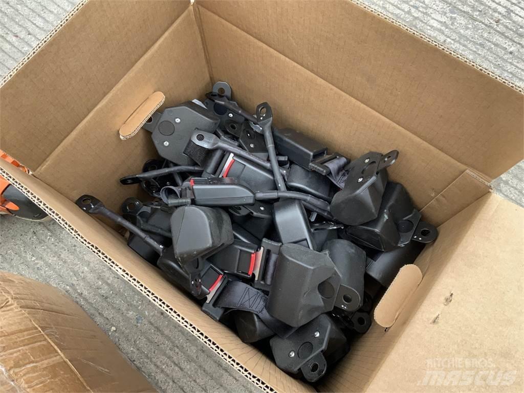  2 Boxes Of Seat Belts Agriculture - Others