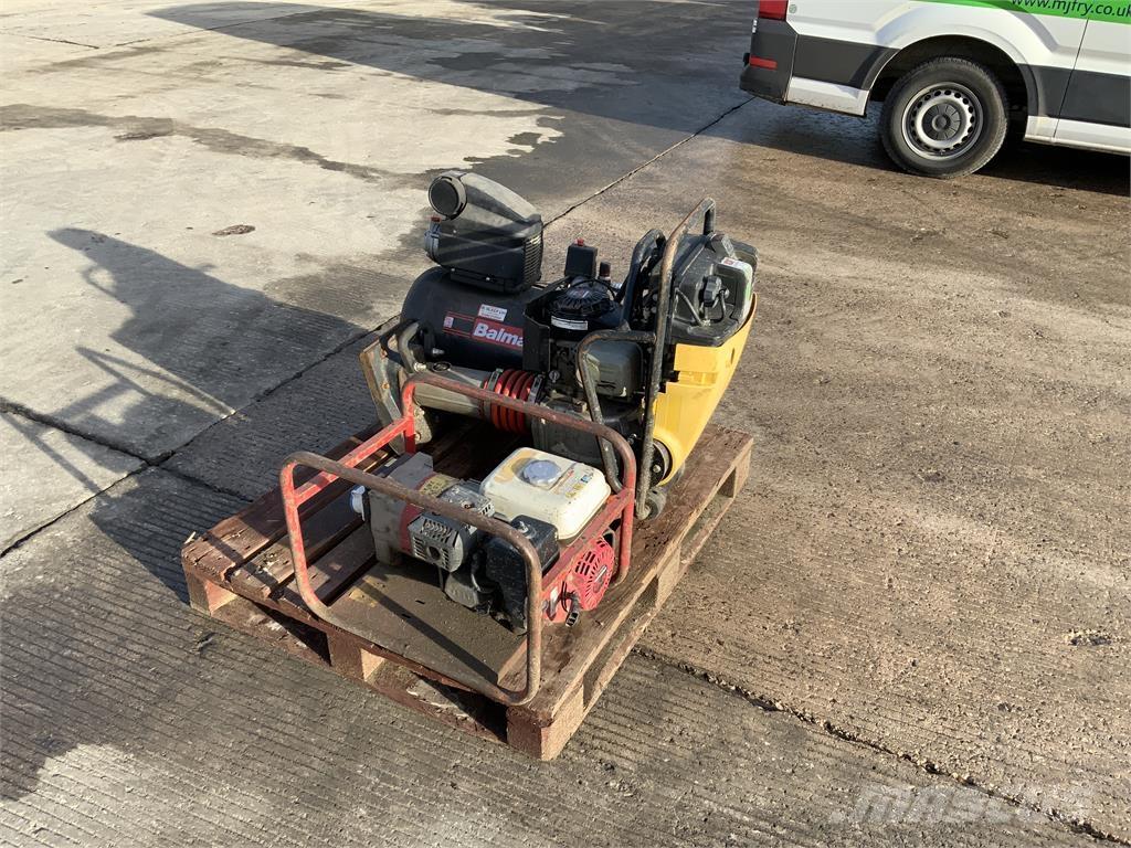  Pallet of Small Plant Agriculture - Others