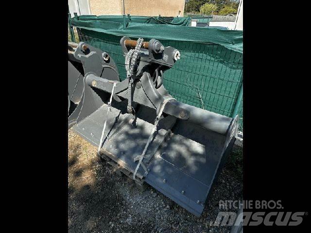 Liebherr CURAGE Construction - Others