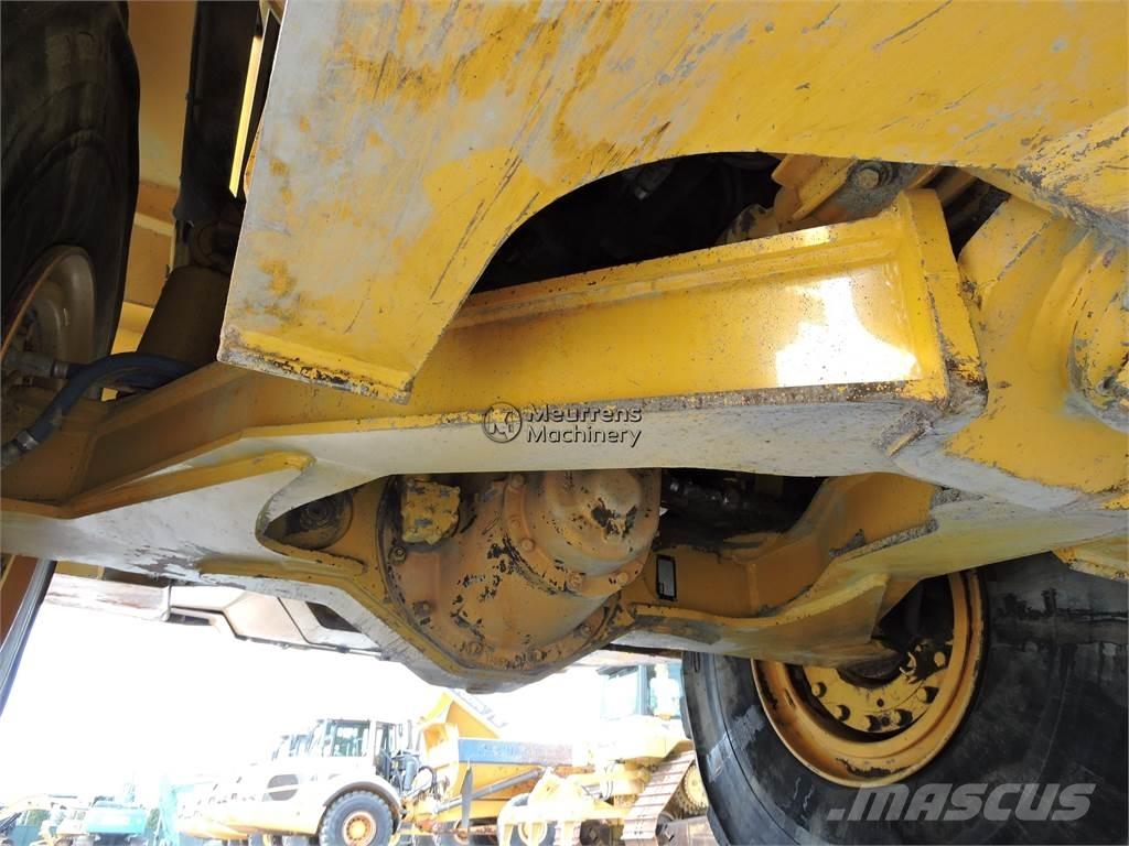 Bell B40D Articulated Dump Trucks (ADTs)
