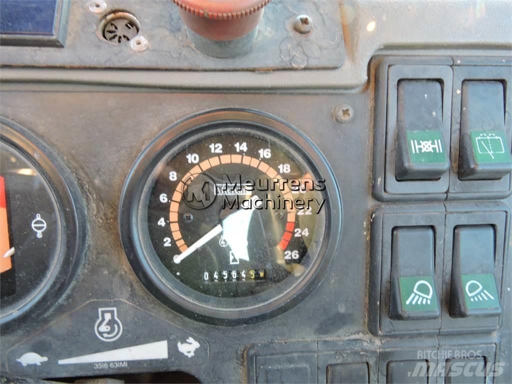 Fermec 965 Backhoe loaders