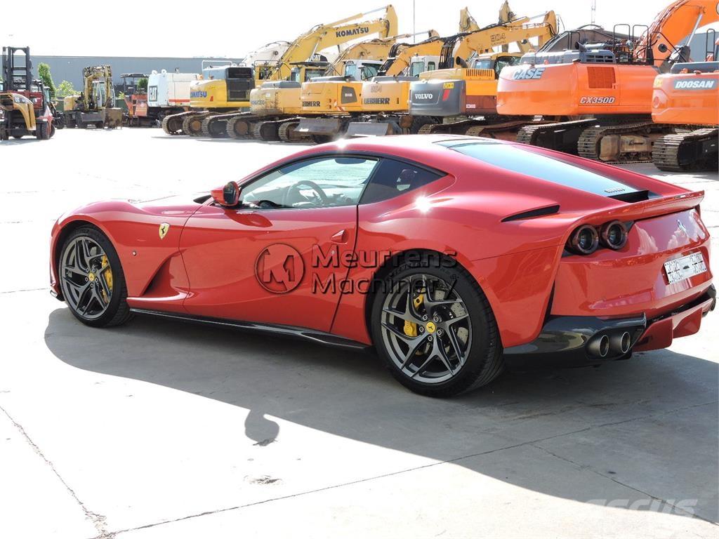 Ferrari 812 Super Fast Construction - Others