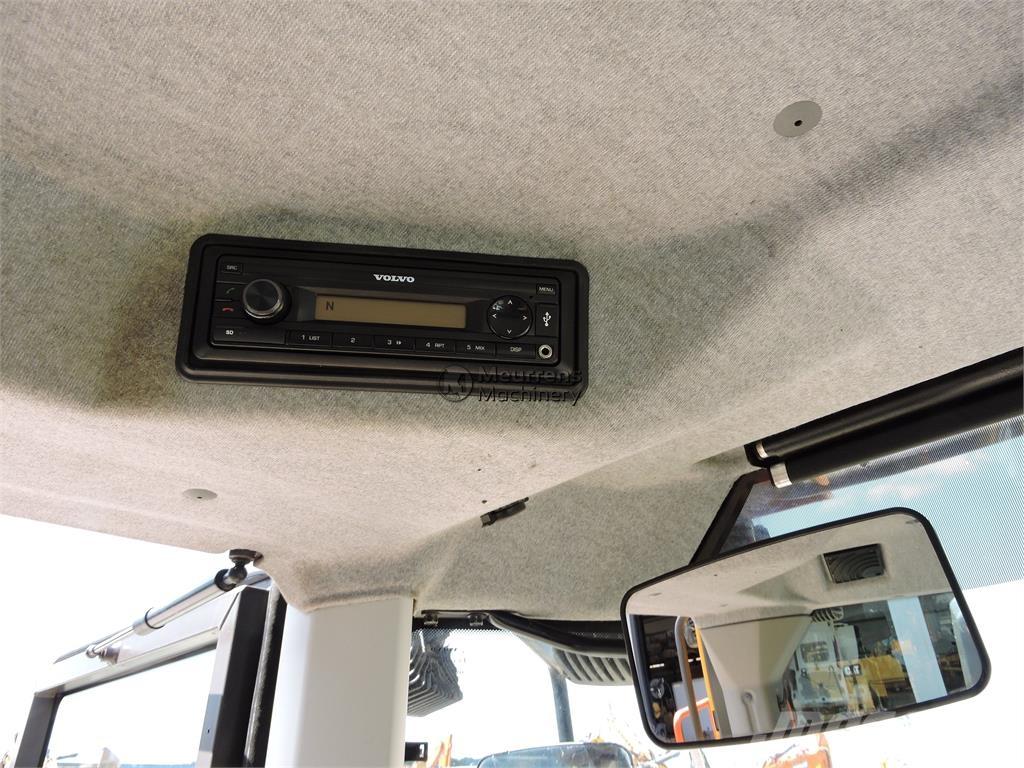 Volvo L120H Wheel loaders