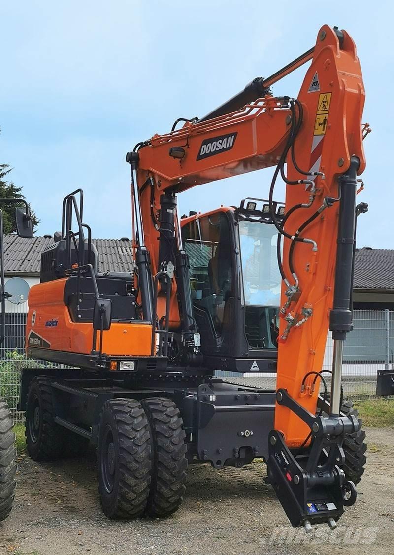 Doosan DX 160 W-7 Wheeled excavators