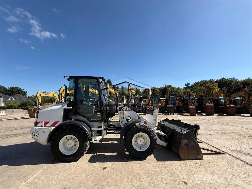 CAT 908 M Wheel loaders