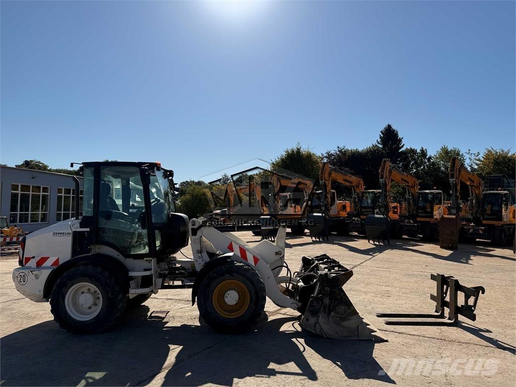 CAT 908M Wheel loaders